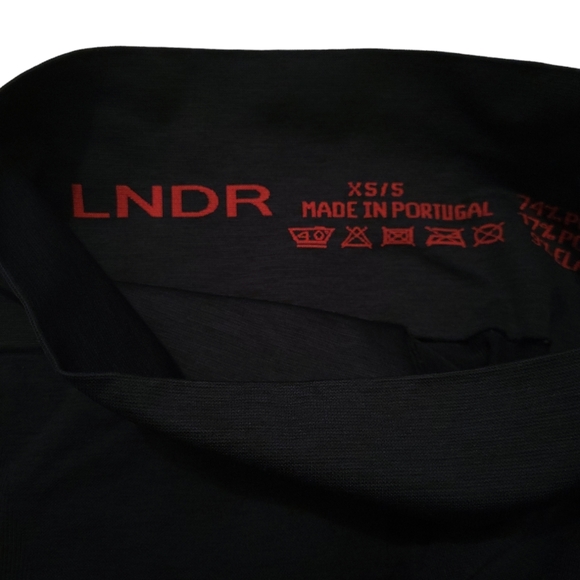 LNDR legging and sports bra set - Picture 12 of 14